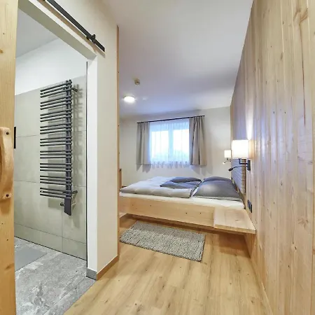 Casa Vacanze Via Clotes Ski 別荘